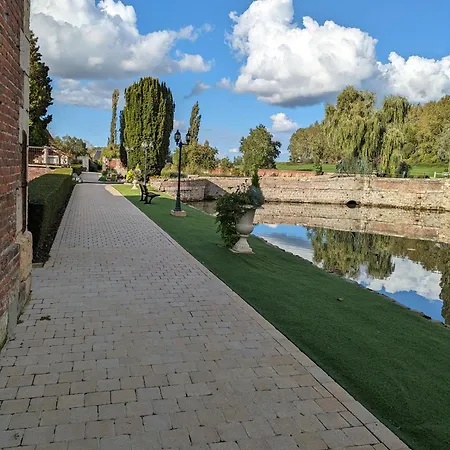 Chateau De Frühstückspension