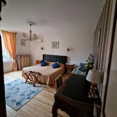 Chateau De 3* Quesmy