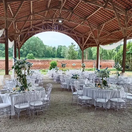 Couette-café Chateau De Quesmy