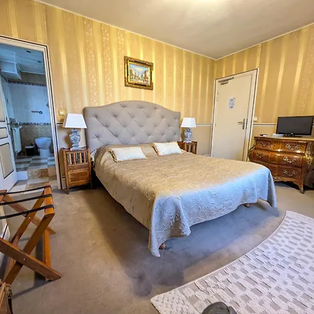 Couette-café Chateau De 3*