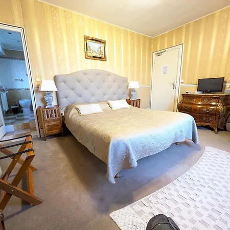 Chateau De 3*