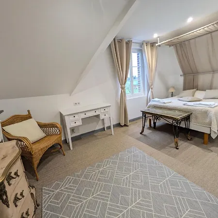 B&B Chateau De