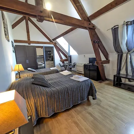 Chateau De Quesmy