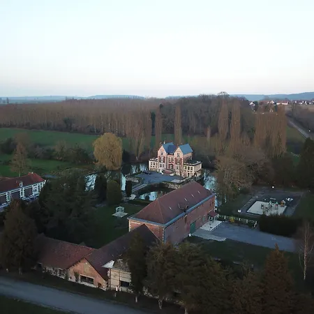 Frühstückspension Chateau De 3*