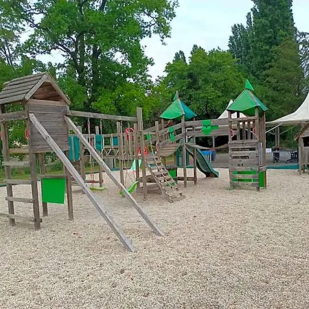B&B Chateau De 3*