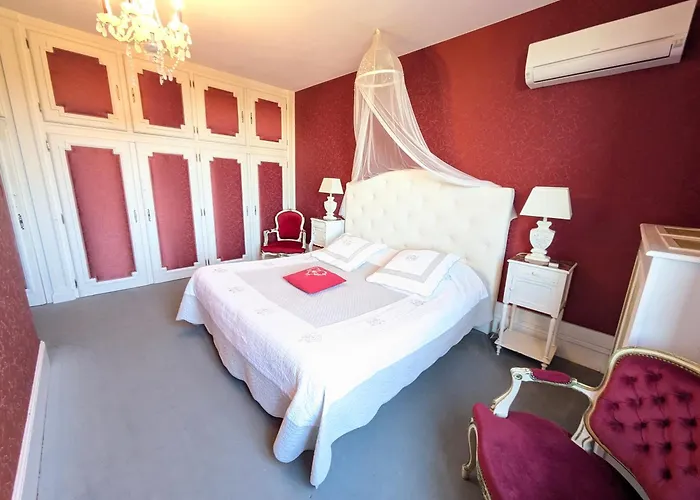 Couette-café Chateau De Quesmy