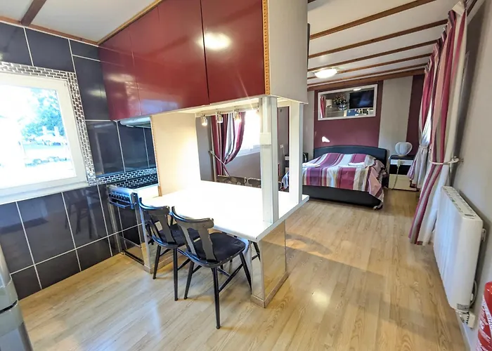 Couette-café Chateau De 3*